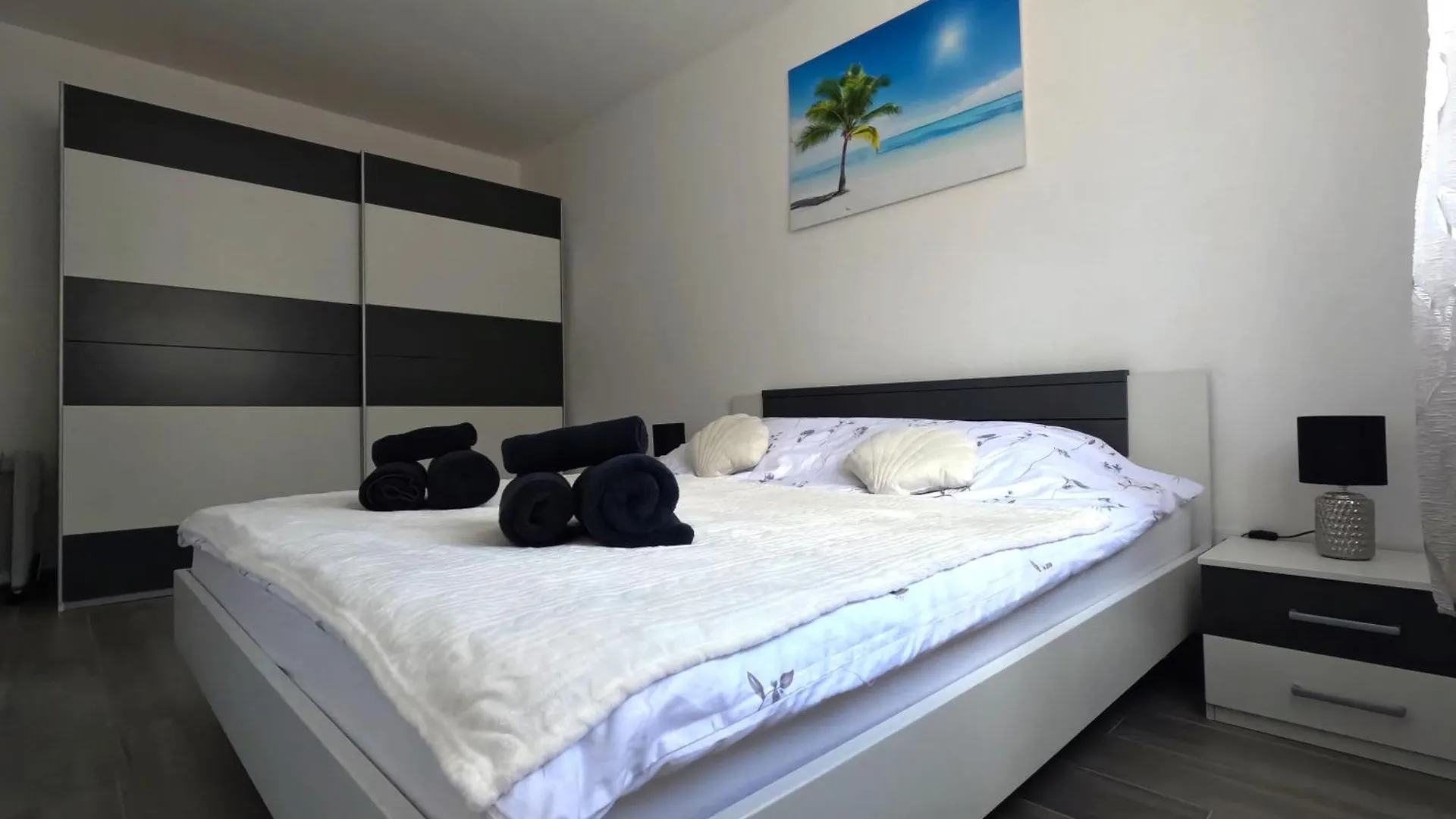 Apartmani Mia I Josip Crikvenica 0*,