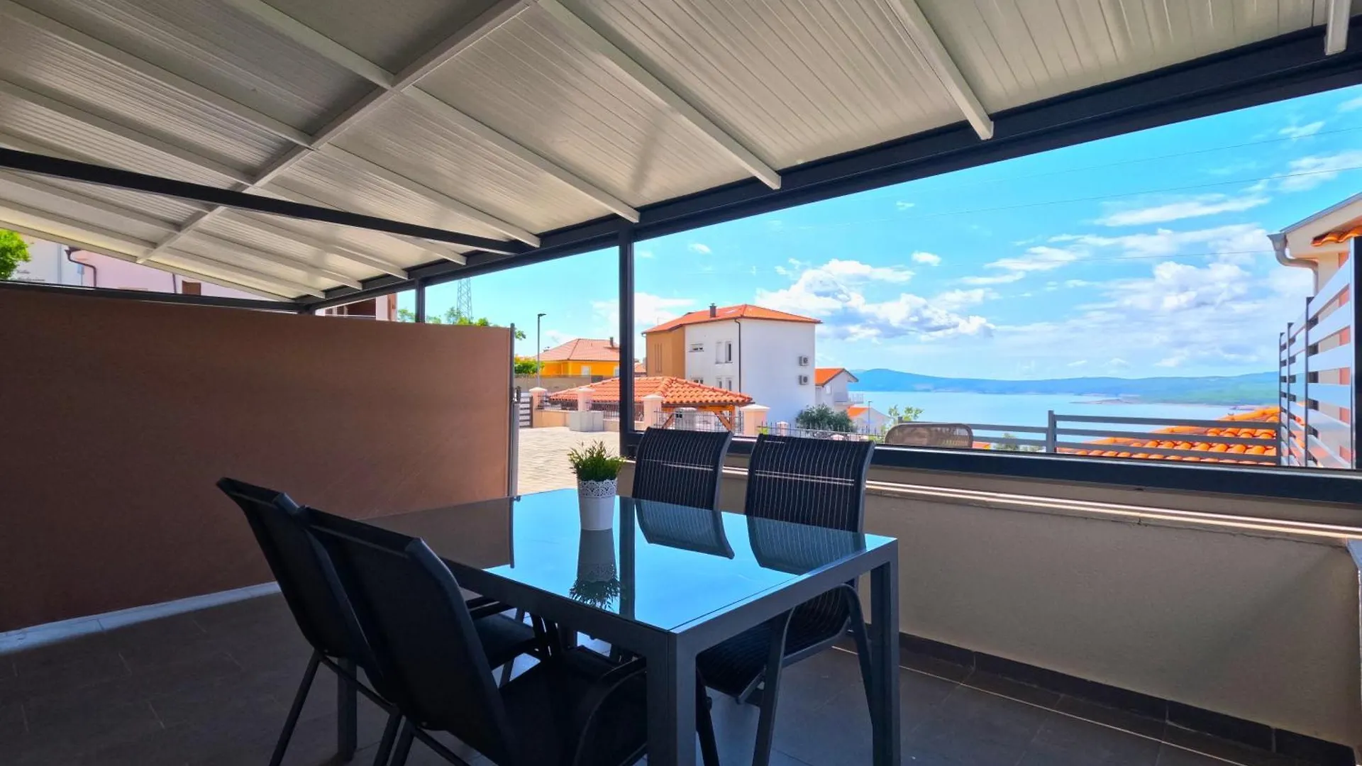 Apartmani Mia I Josip Crikvenica 0*,